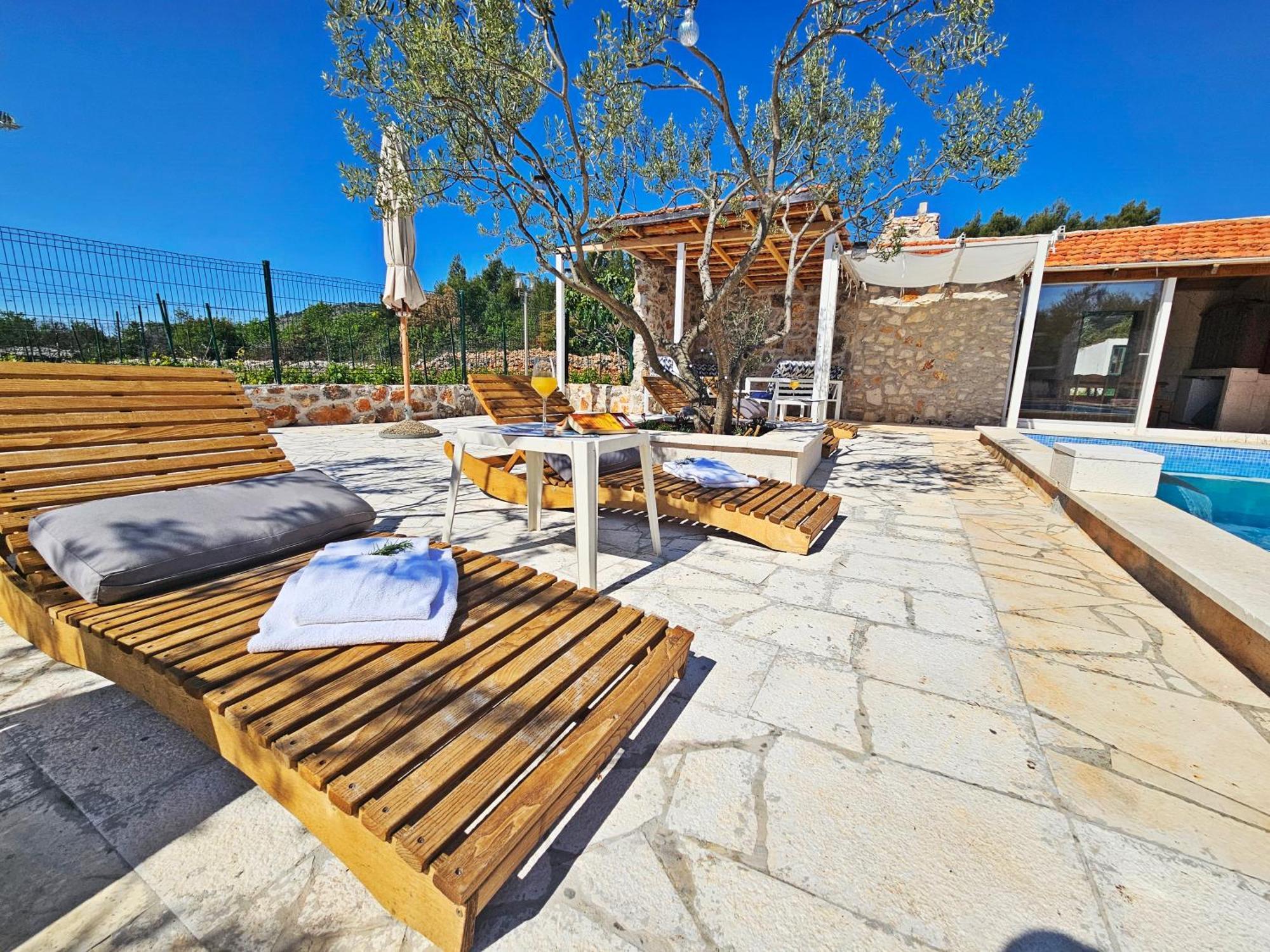 Vila Flamingo - House With Private Pool Gornji Seget Exteriér fotografie